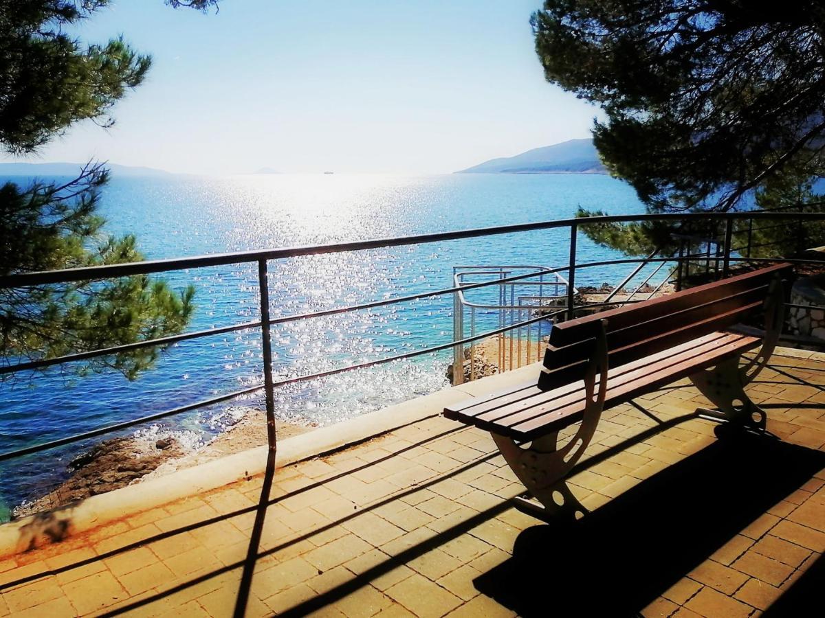 Suzie Q - Intermezzo With Sea View Apartment Rabac